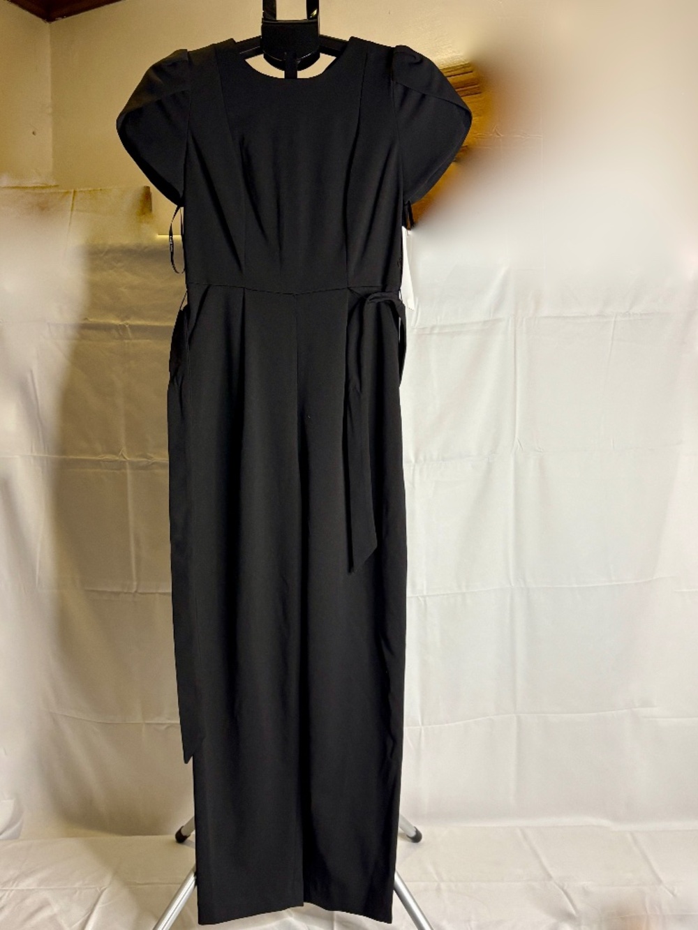 NEW Calvin Klein Black Jumpsuit Size 4 Zip Closure,Belt,Boat Neck,Flutter Sleeve